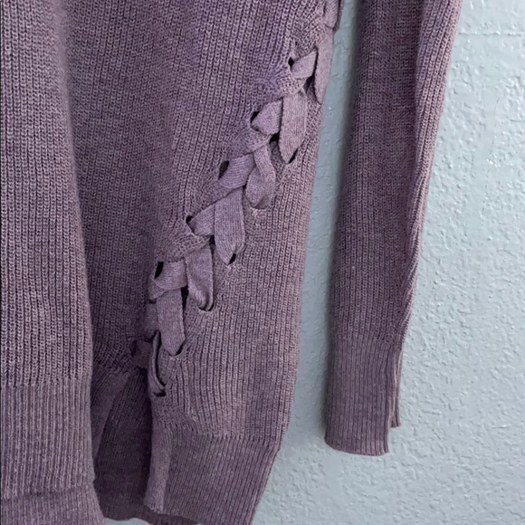 American eagle sweater - Picture 2 of 3